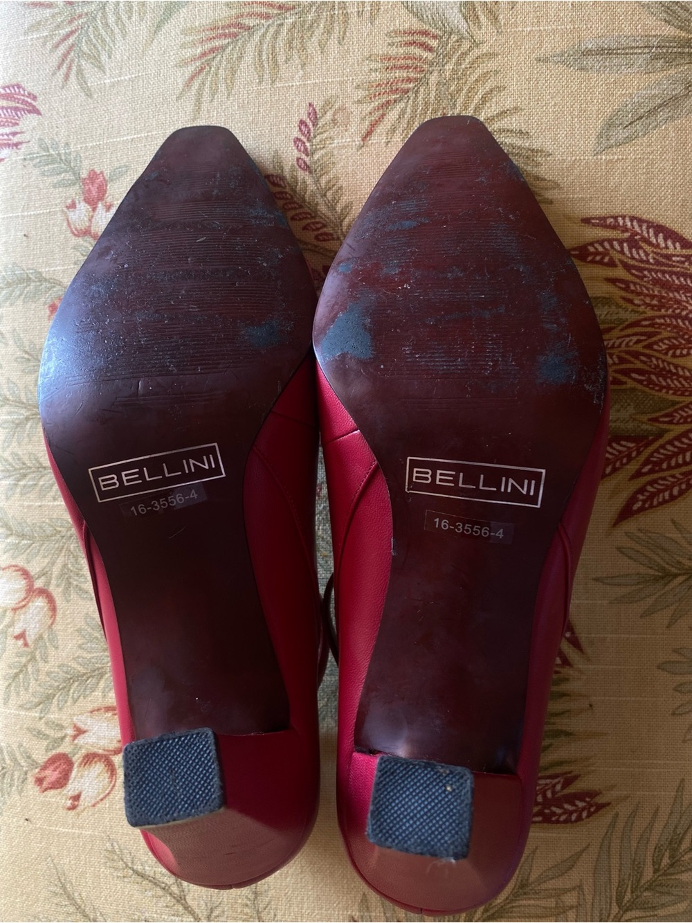 Bellini T-Strap Heeled Pumps in Raspberry 7.5 - Picture 5 of 6